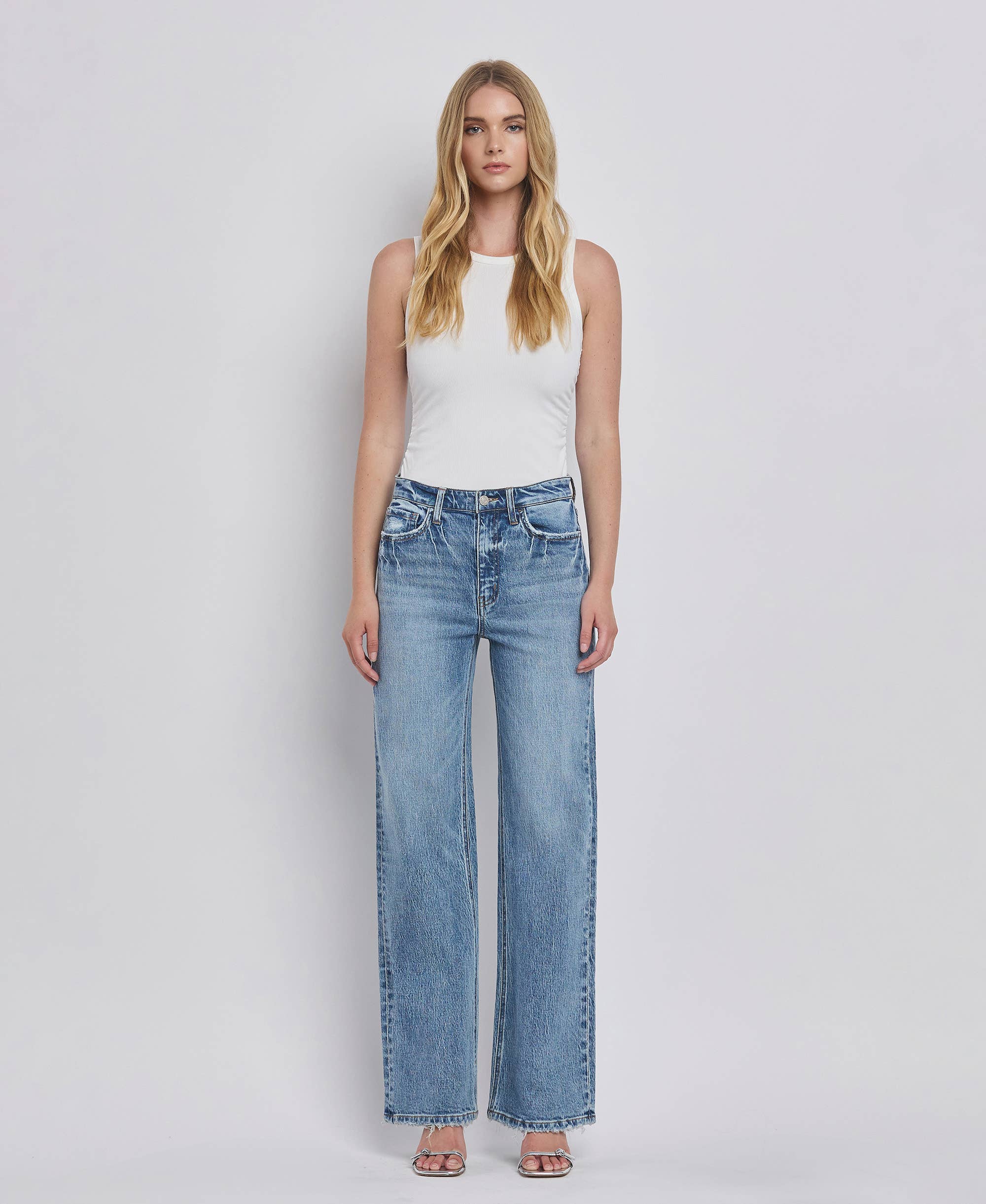 90'S SUPER HIGH RISE MEDIUM WASH WIDE JEANS