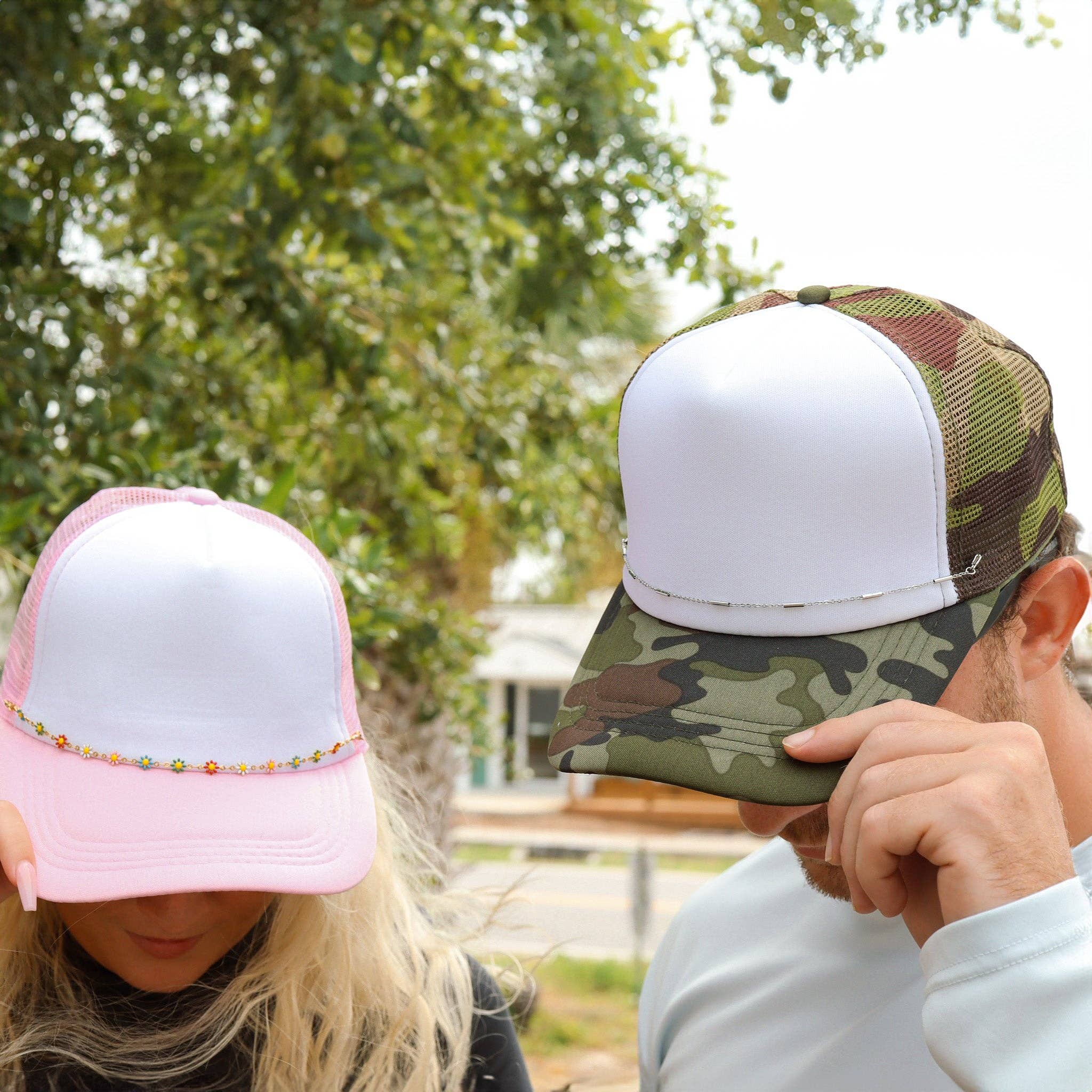 Trucker Hat Chain: Multi-Colored Daisy Chain