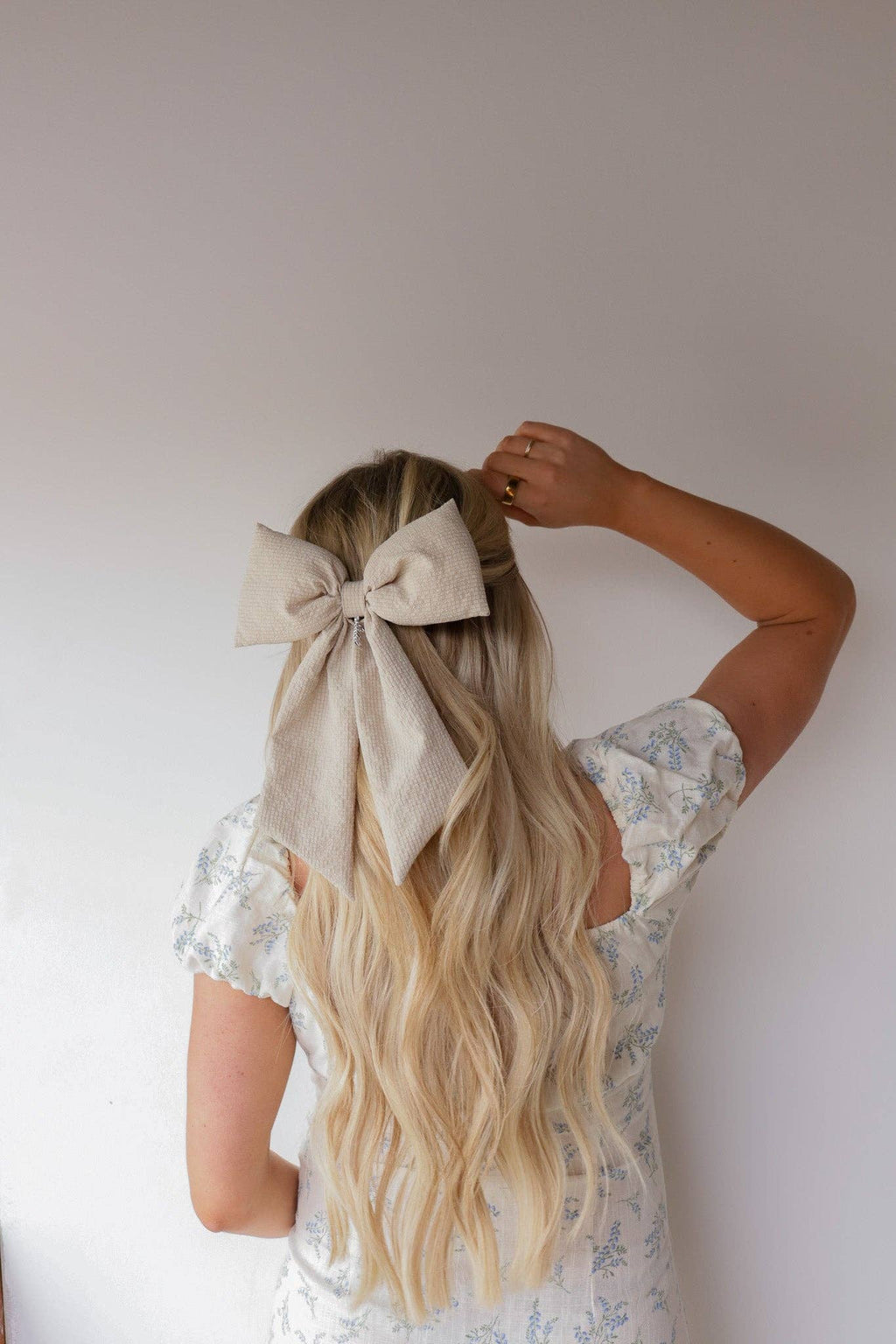 BLOOM PUFFY BOW