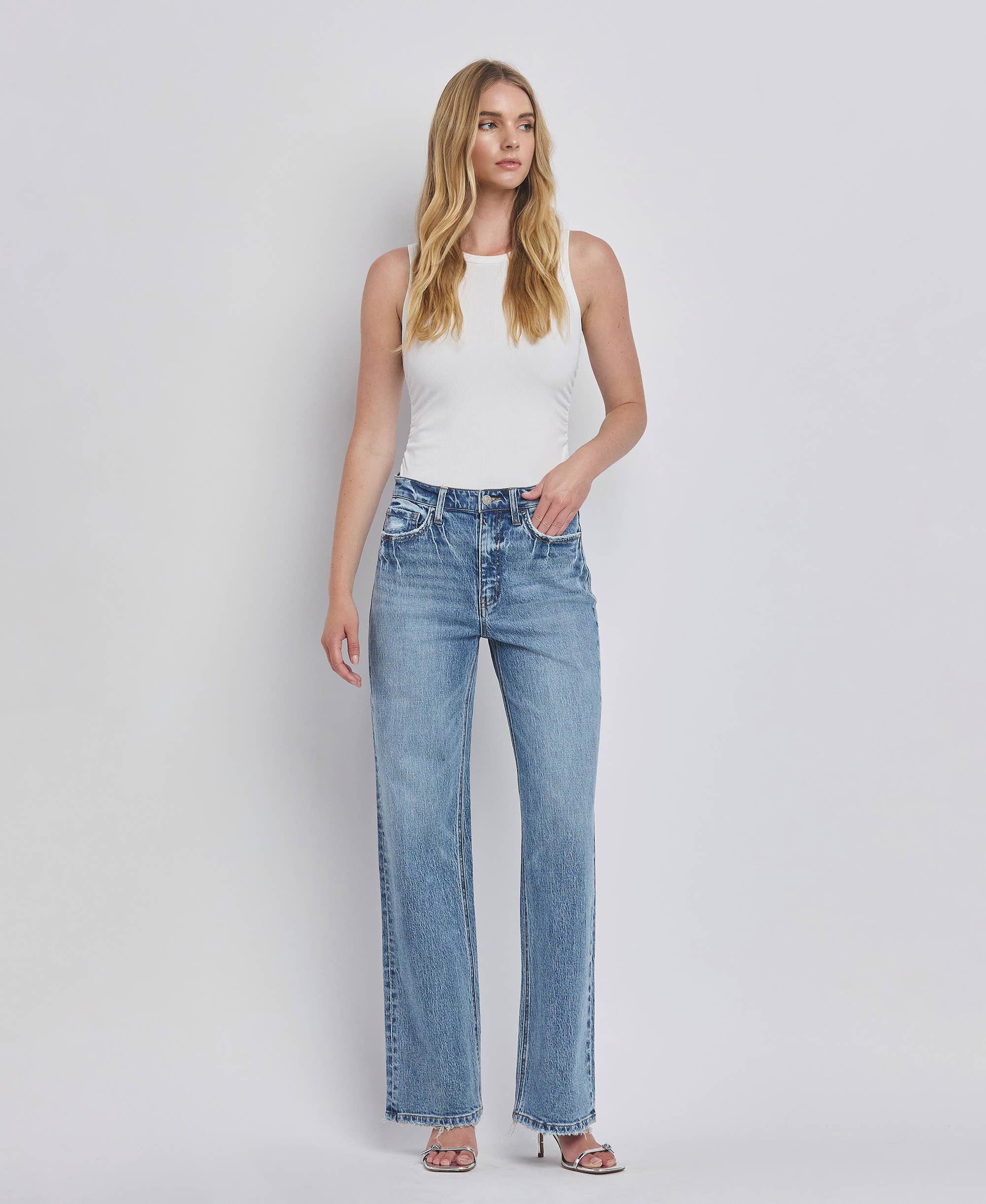 90'S SUPER HIGH RISE MEDIUM WASH WIDE JEANS