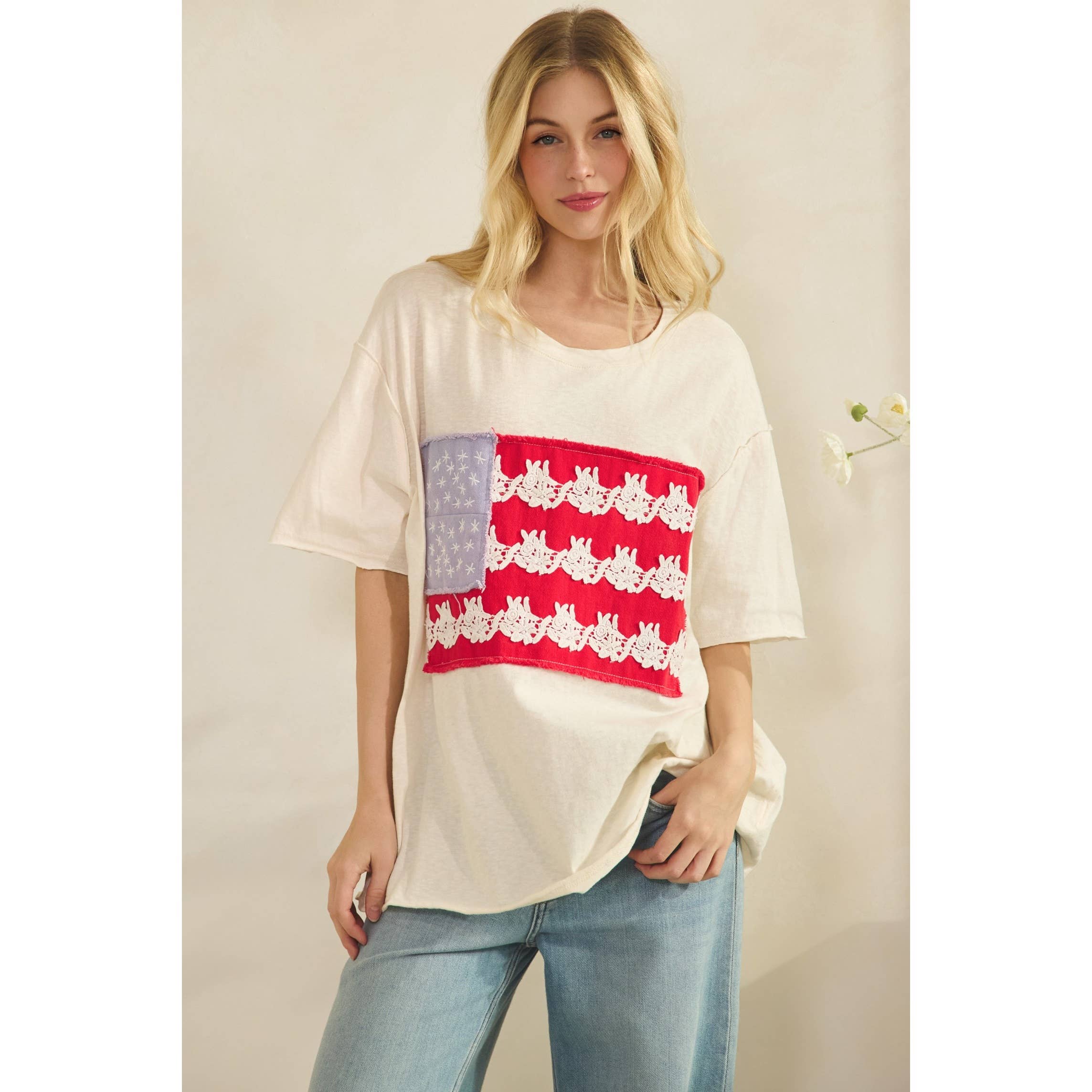 LACE-PATCHED AMERICANA OVERSIZED TEE