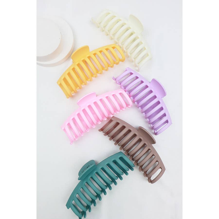 Matte Jumbo Round Comb Hair Claw