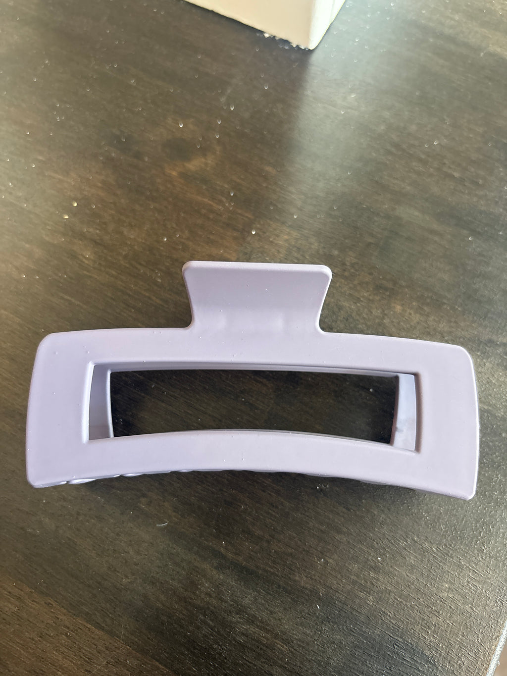 Matte Jumbo Cut Out Rectangle Hair Claw