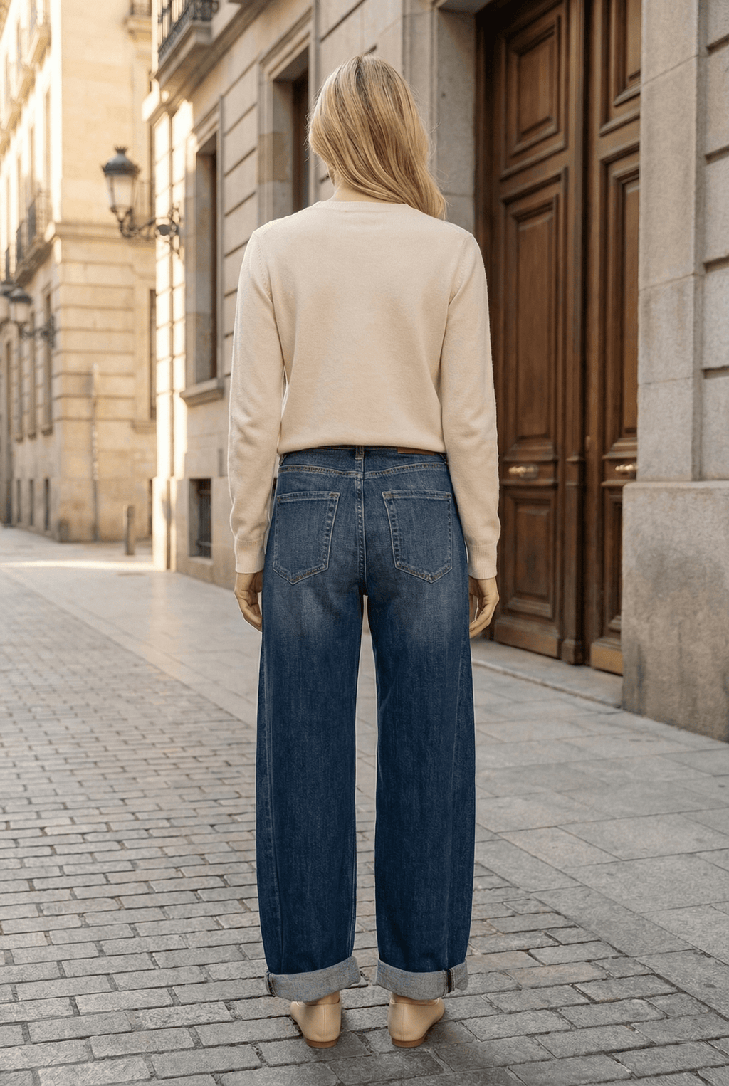 HIGH RISE RELAXED TAPERED DARK WASH BARREL JEANS … PREMIUM