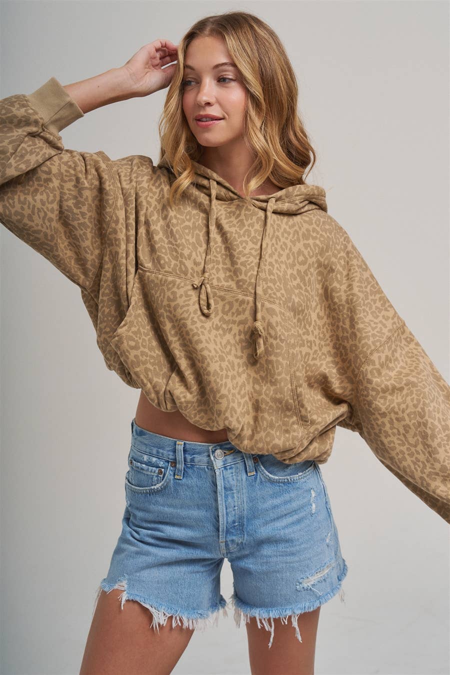 LOOSE FIT LEOPARD HOODIE