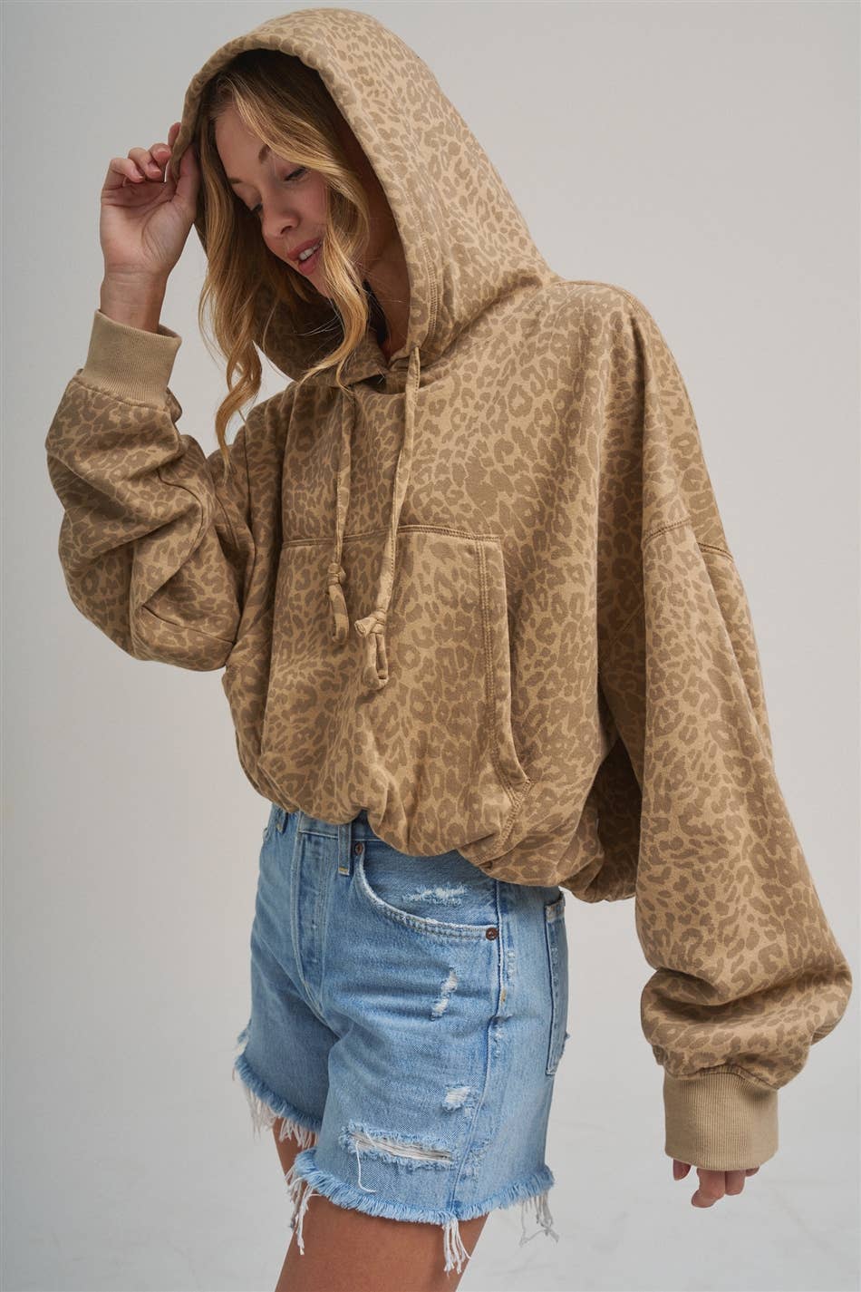 LOOSE FIT LEOPARD HOODIE