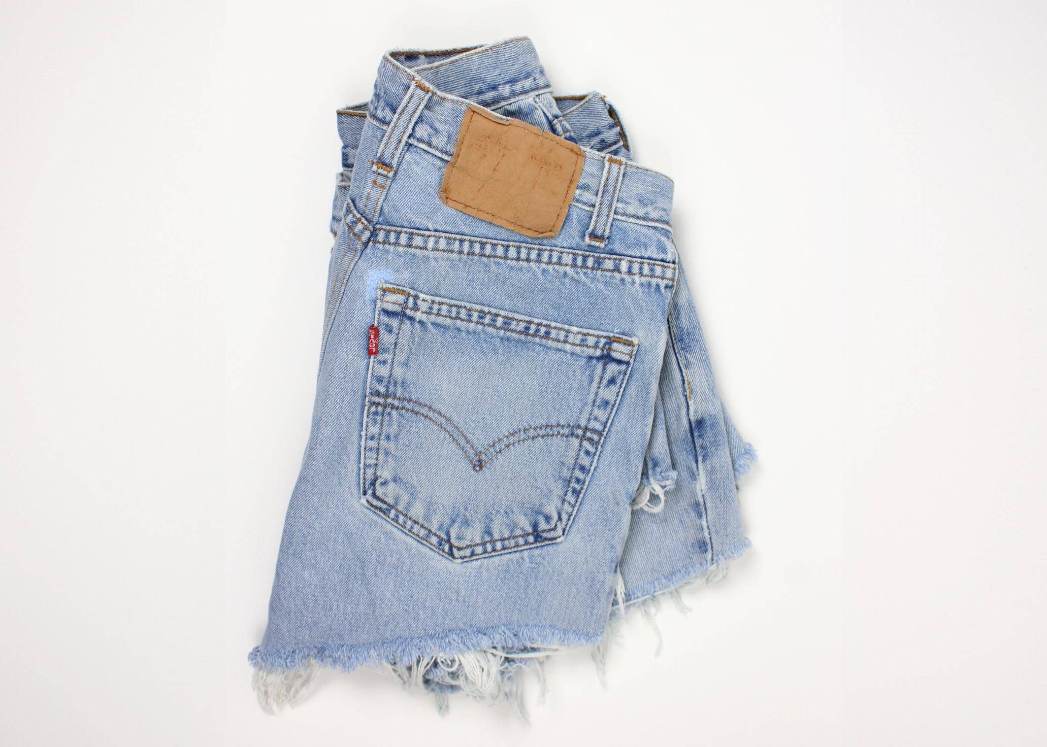 Low-Rise Levi Denim Shorts