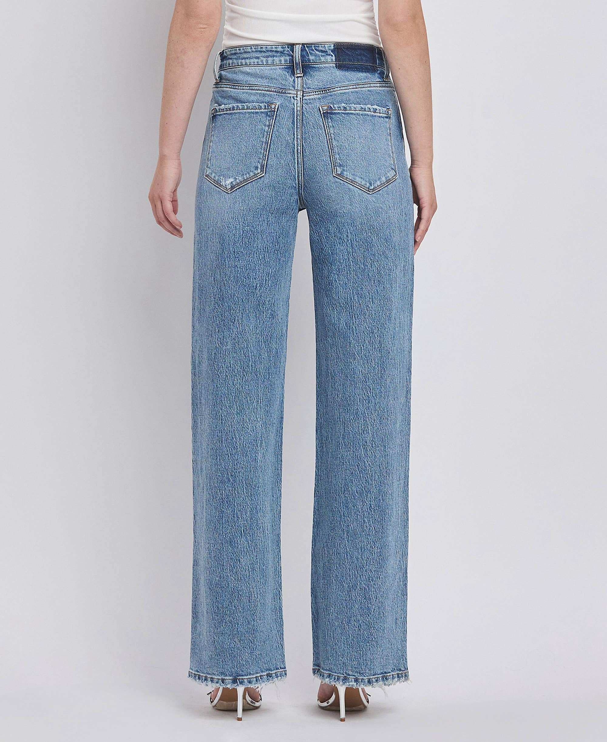 90'S SUPER HIGH RISE MEDIUM WASH WIDE JEANS