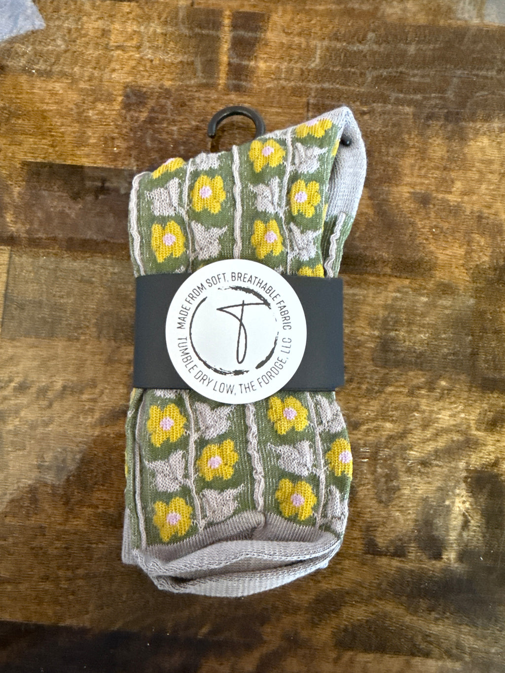 Ladies Vintage Floral Jacquard Socks