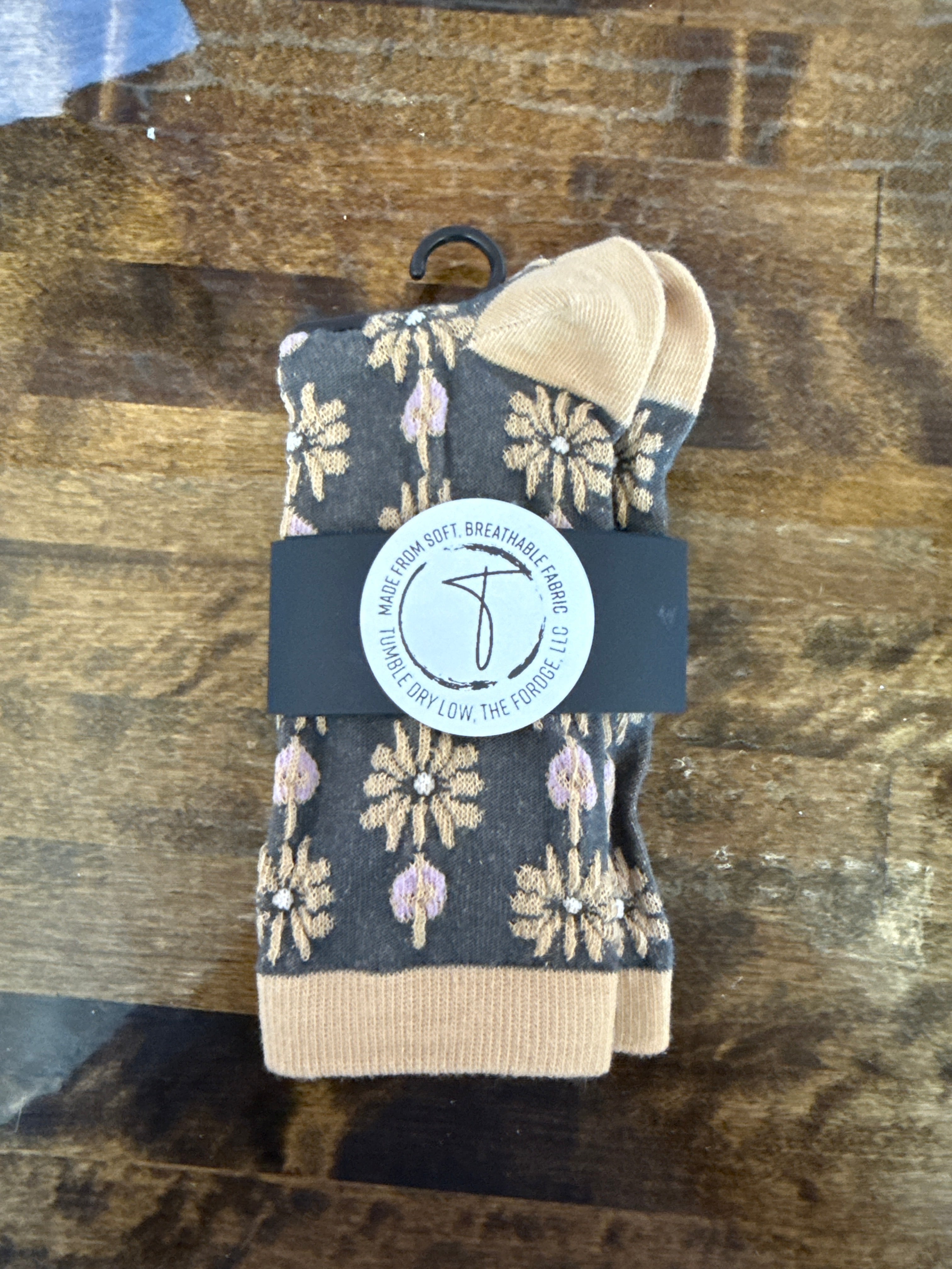 Ladies Vintage Floral Jacquard Socks
