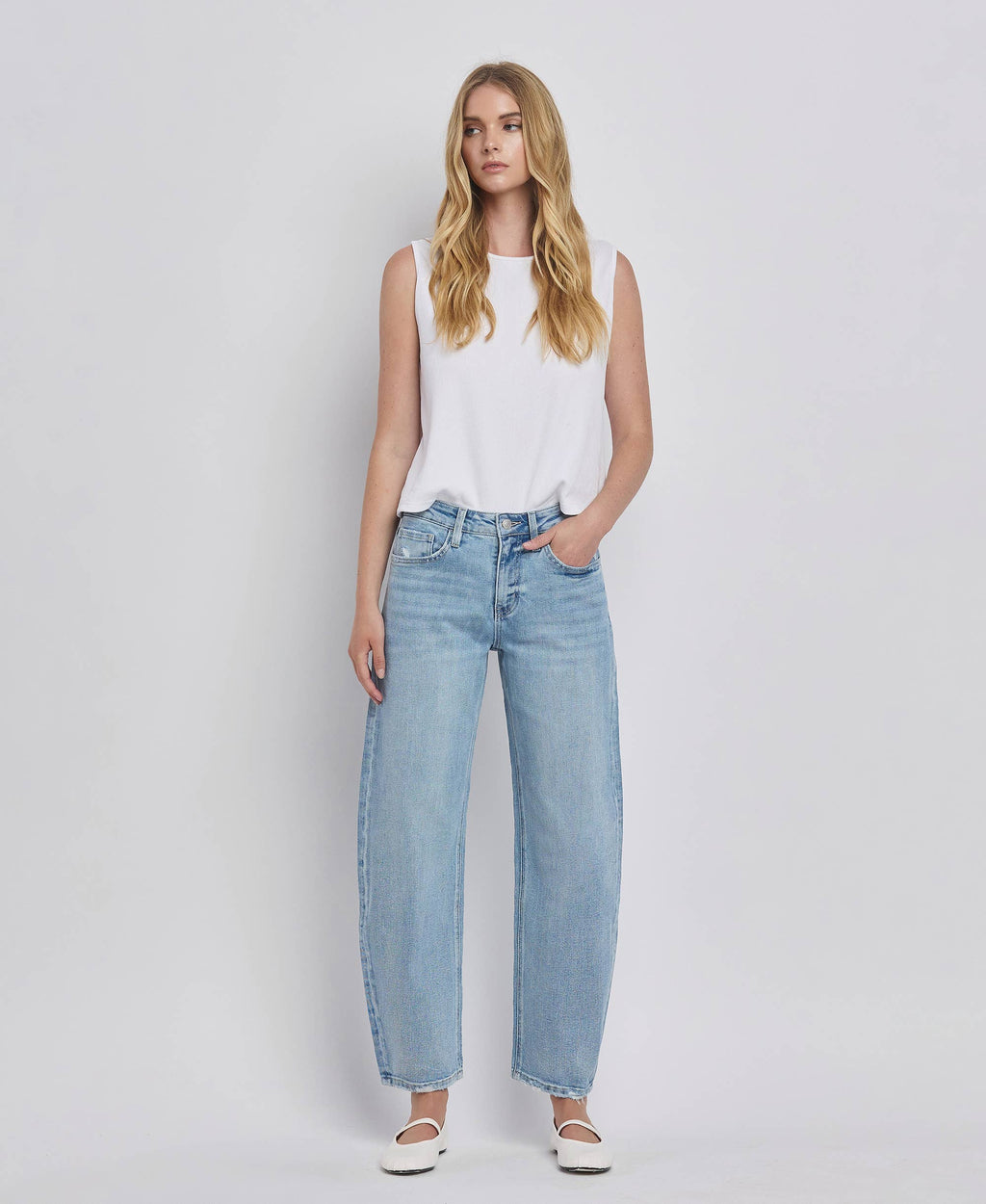 High Rise Barrel Jeans