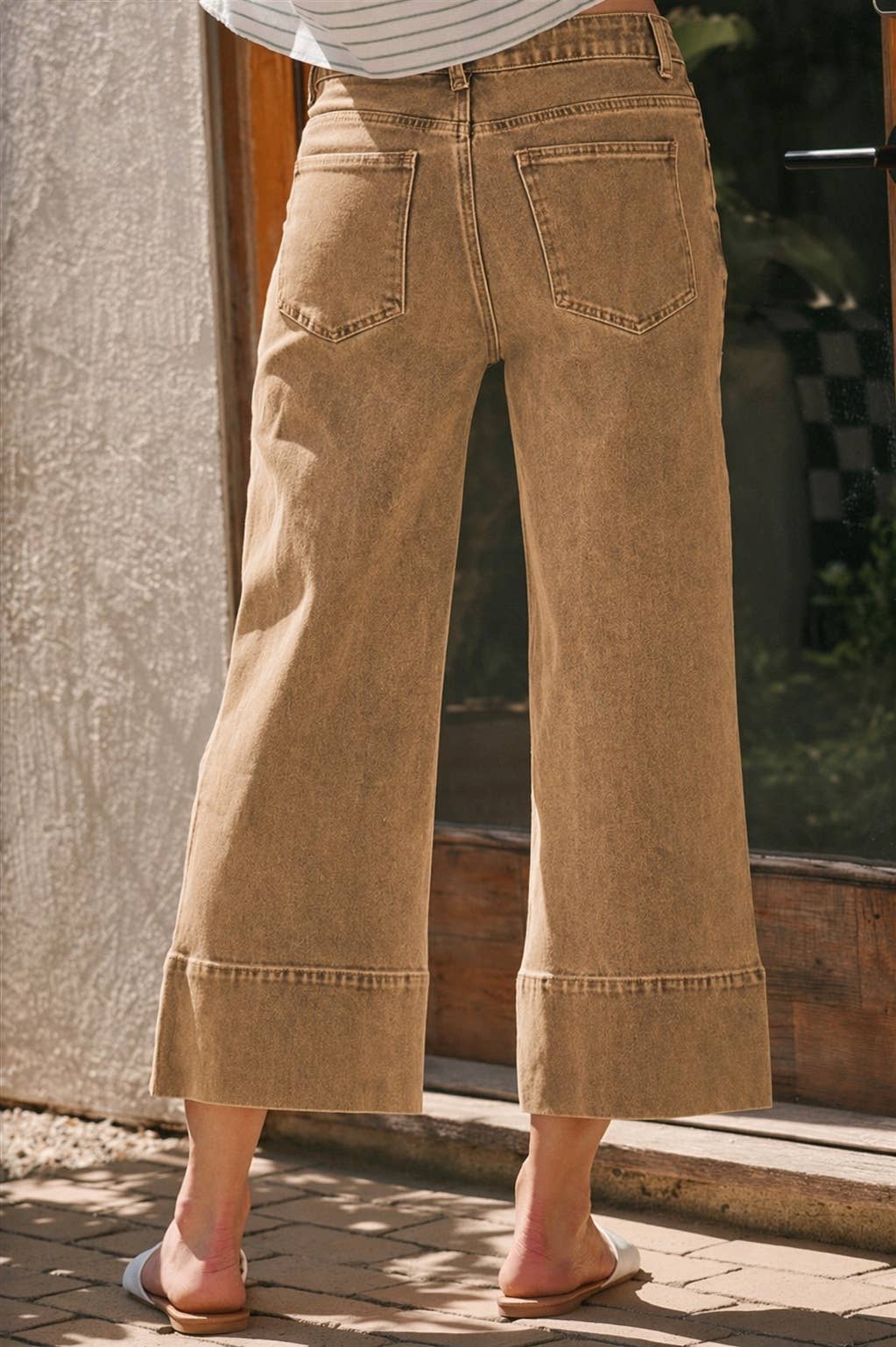 MID RISE VINTAGE WASHED WIDE LEG PANTS