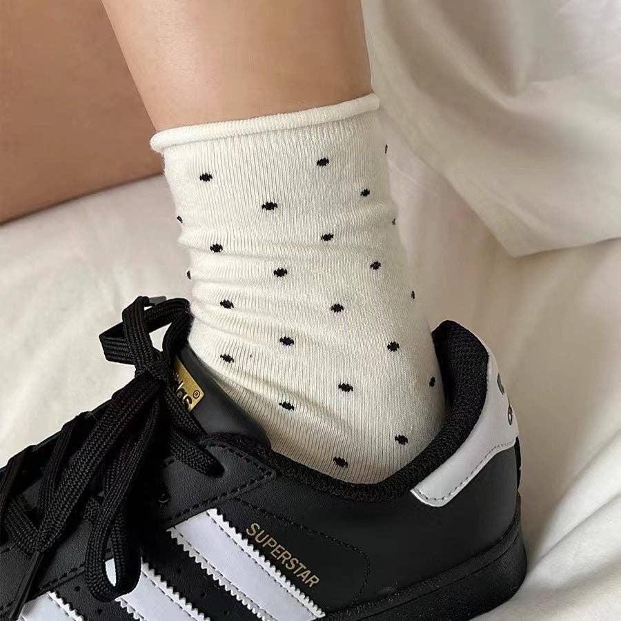 Ladies Polka Dot Knit Midi Sock