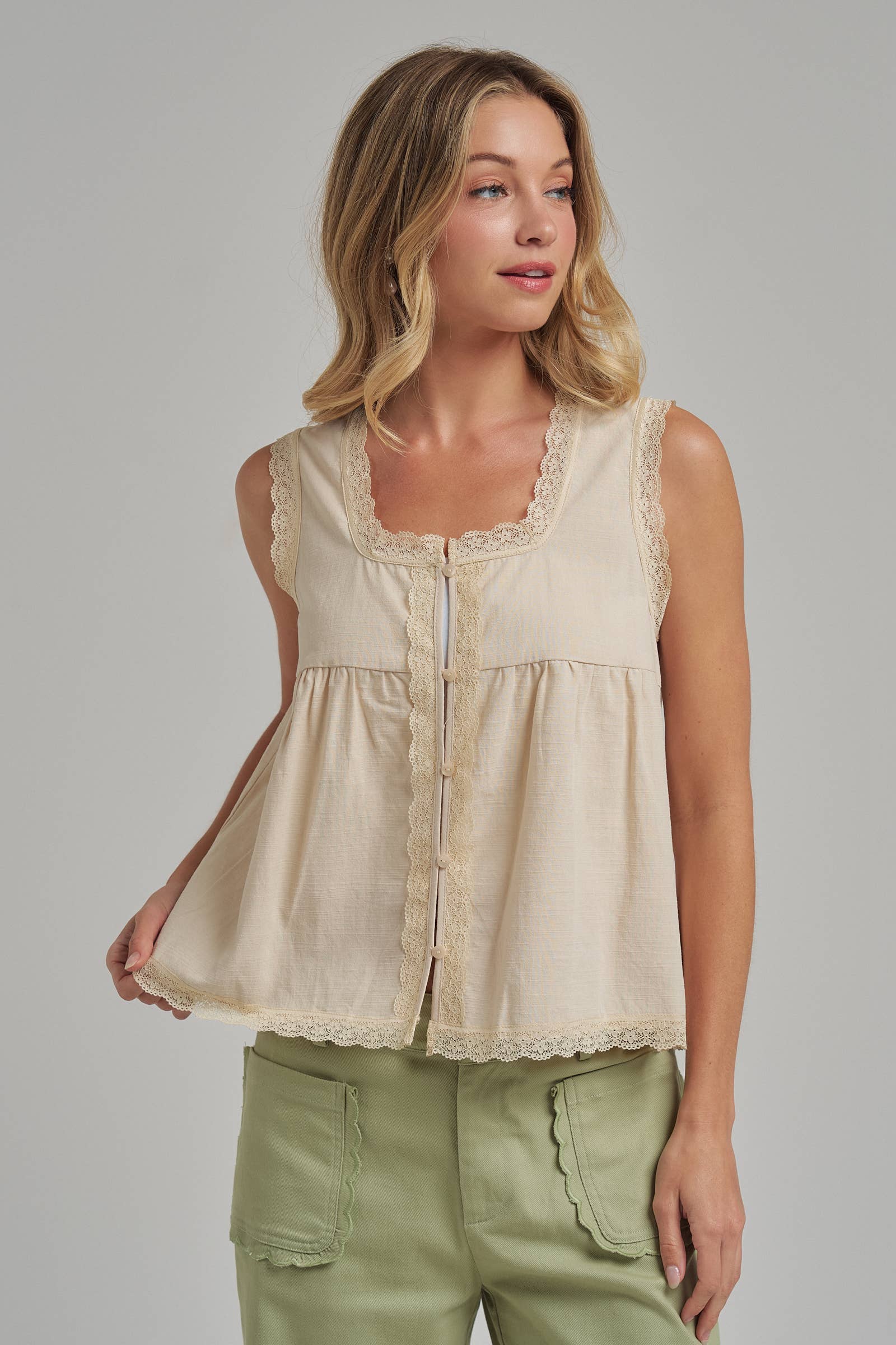 LACE BUTTON DOWN SLEEVELESS BLOUSE TOP