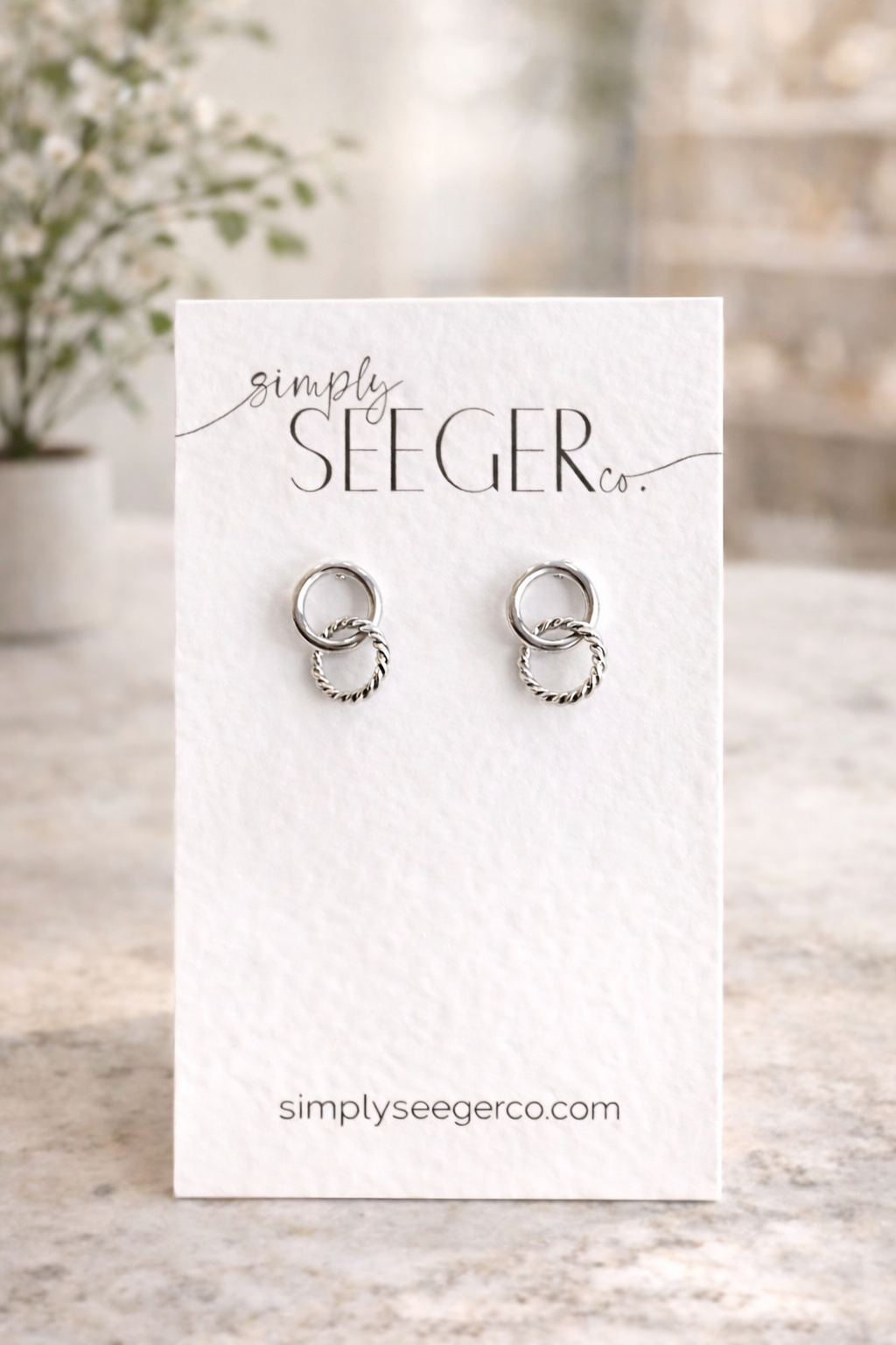 Simply Seeger Co.
