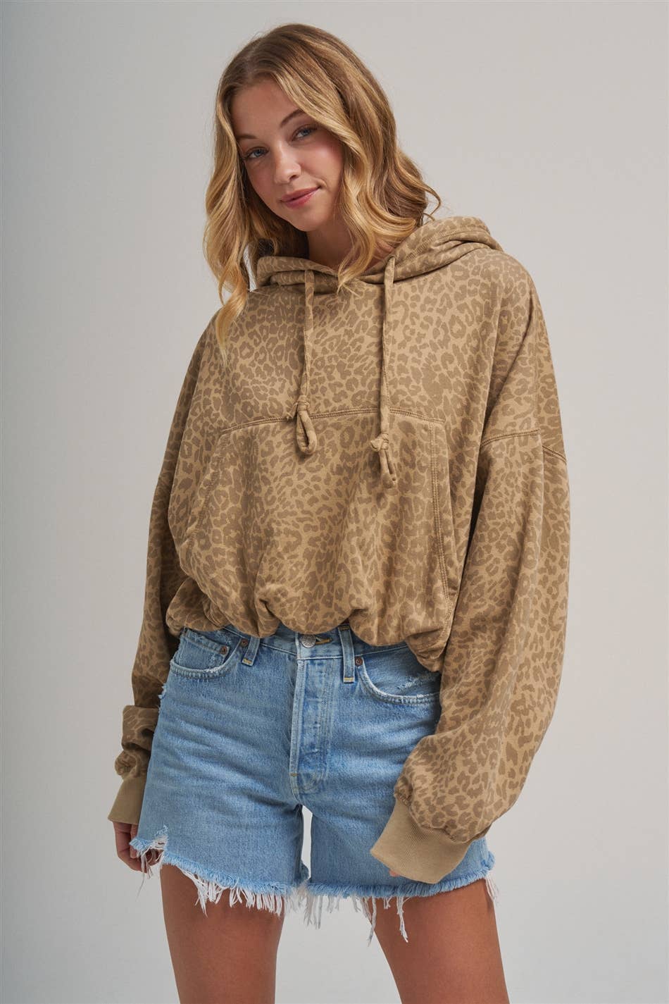 LOOSE FIT LEOPARD HOODIE