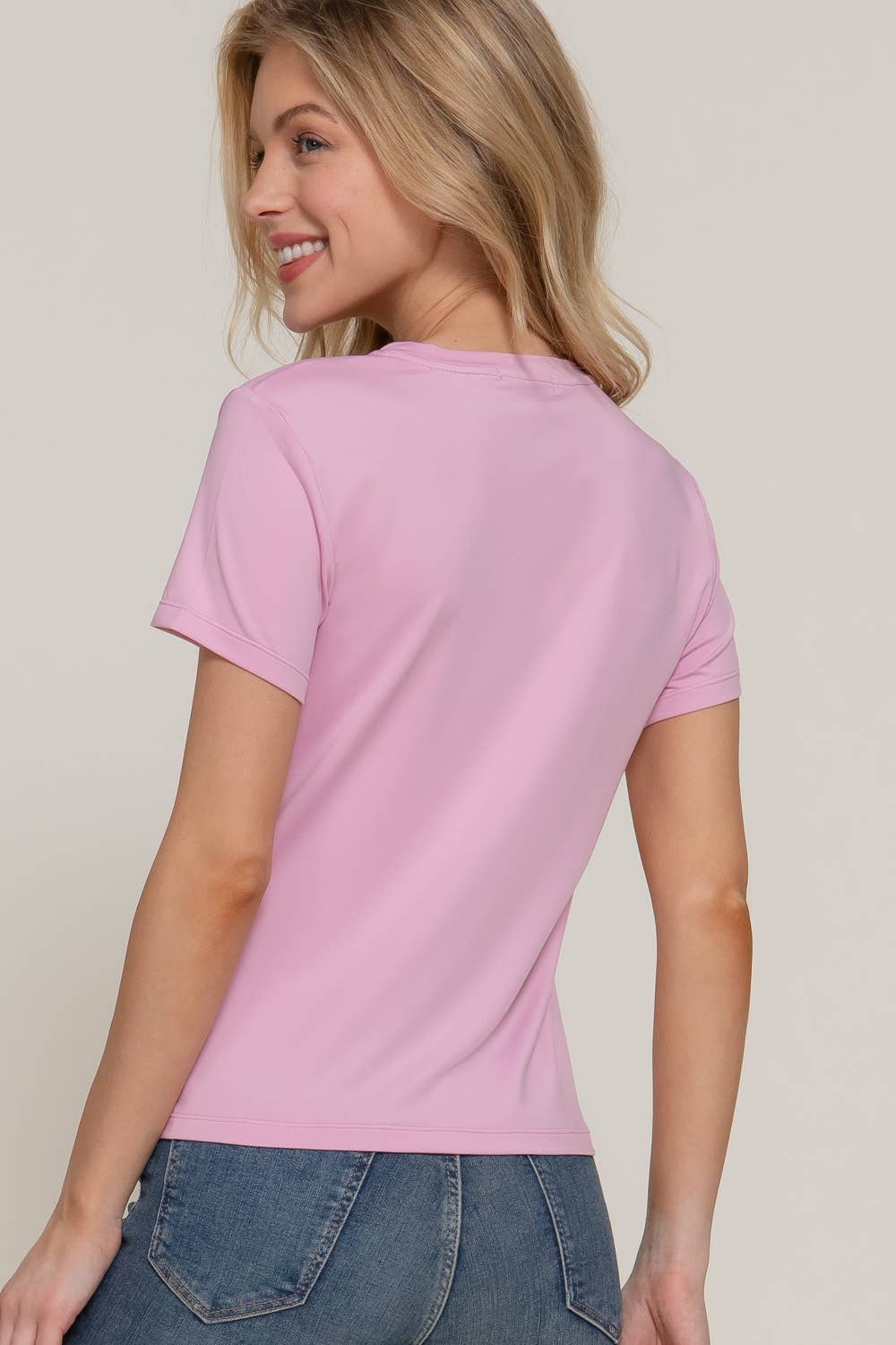 Round Neck Knit Top