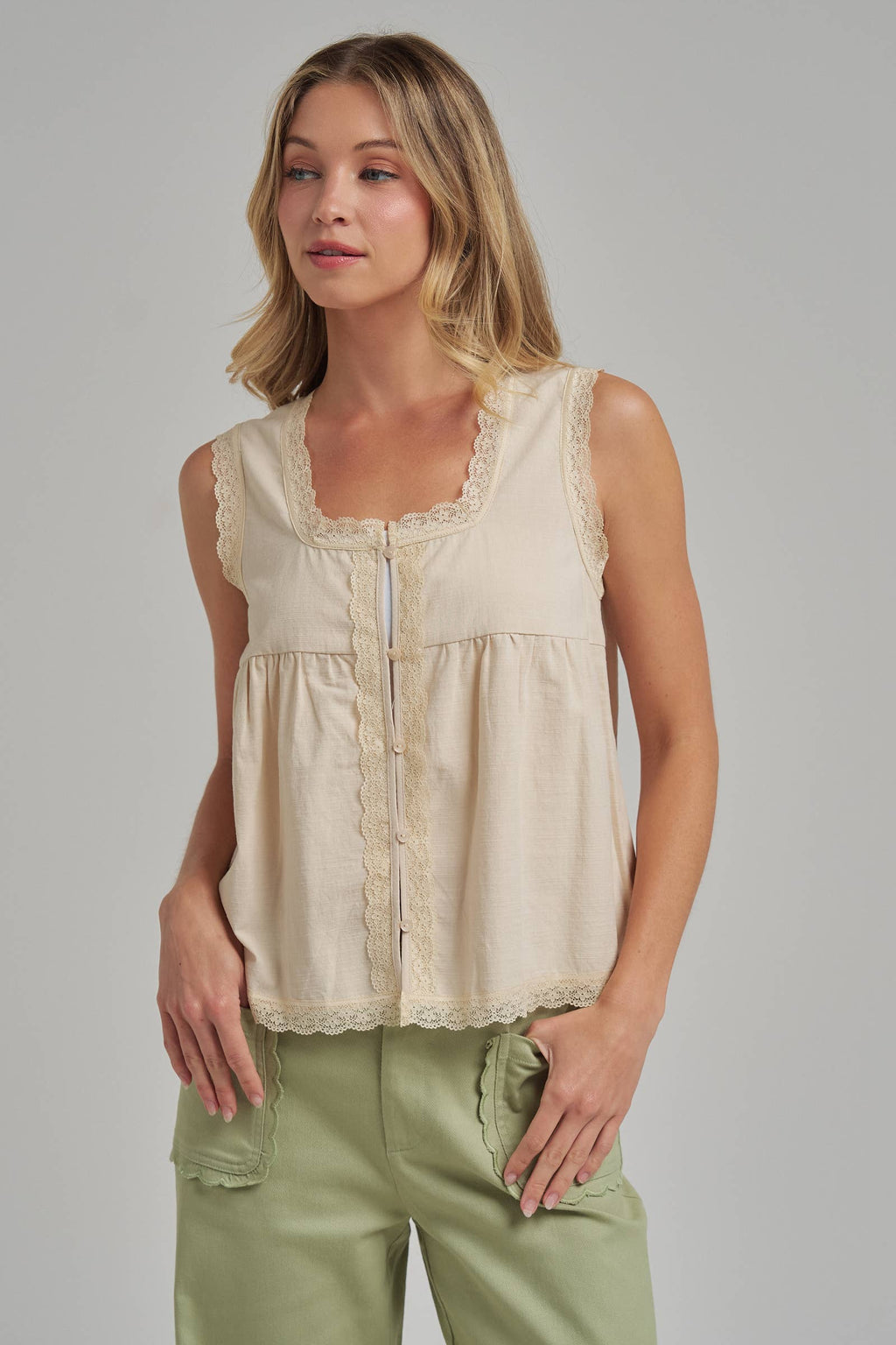 LACE BUTTON DOWN SLEEVELESS BLOUSE TOP