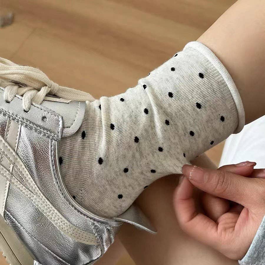 Ladies Polka Dot Knit Midi Sock