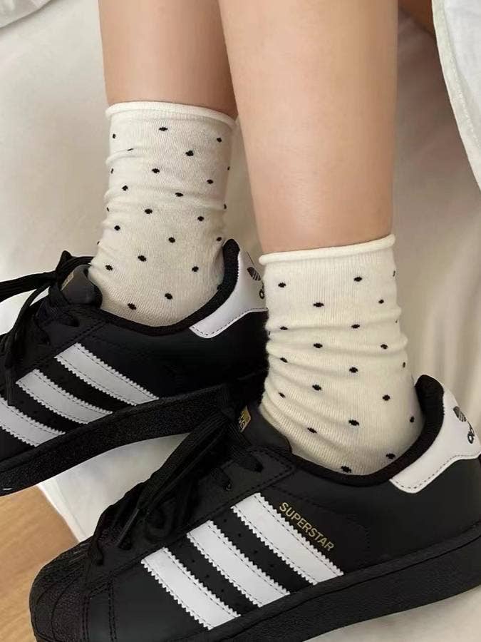 Ladies Polka Dot Knit Midi Sock