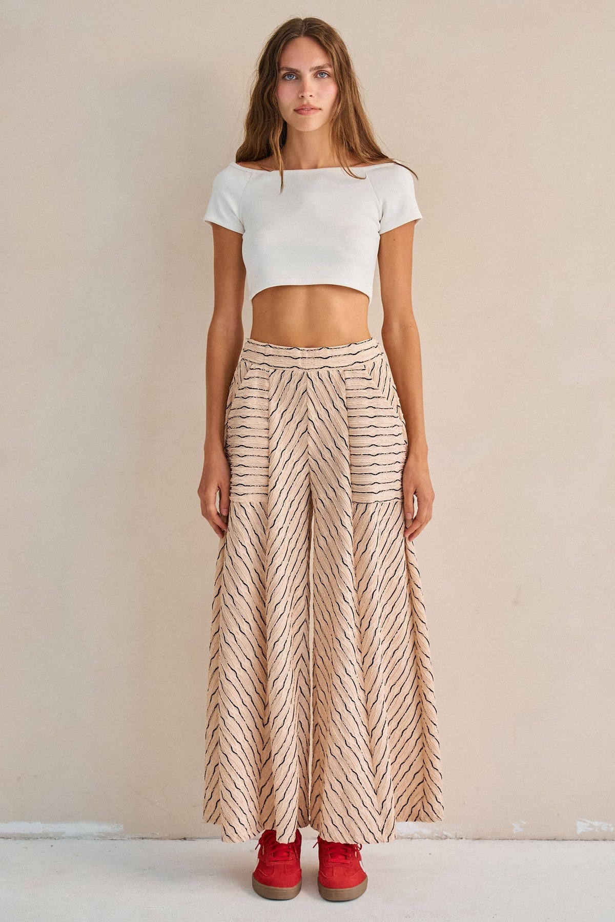 TEXTURED STRIPE WIDE LEG PANTS