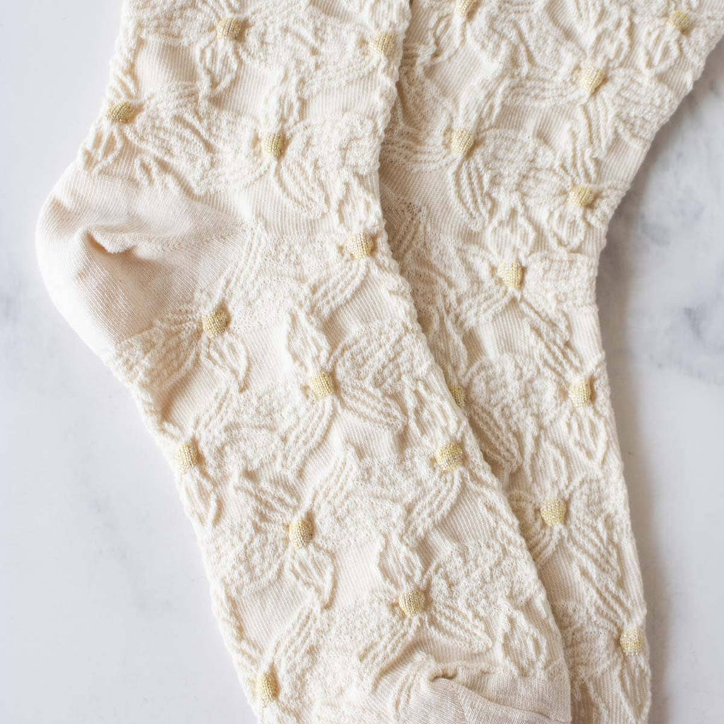 Engraving Flower Casual Socks