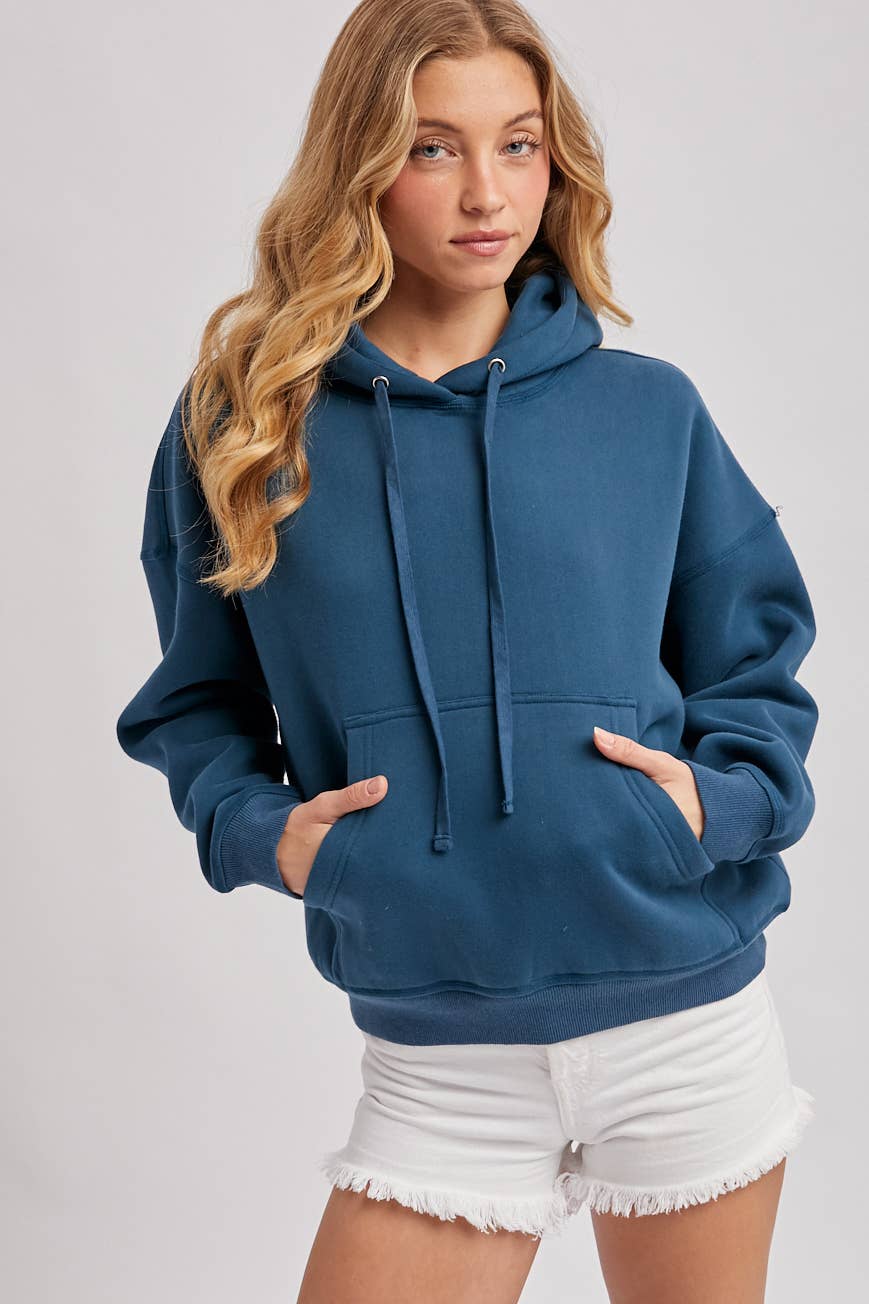 OVERSIZED FLEECE HOODIE