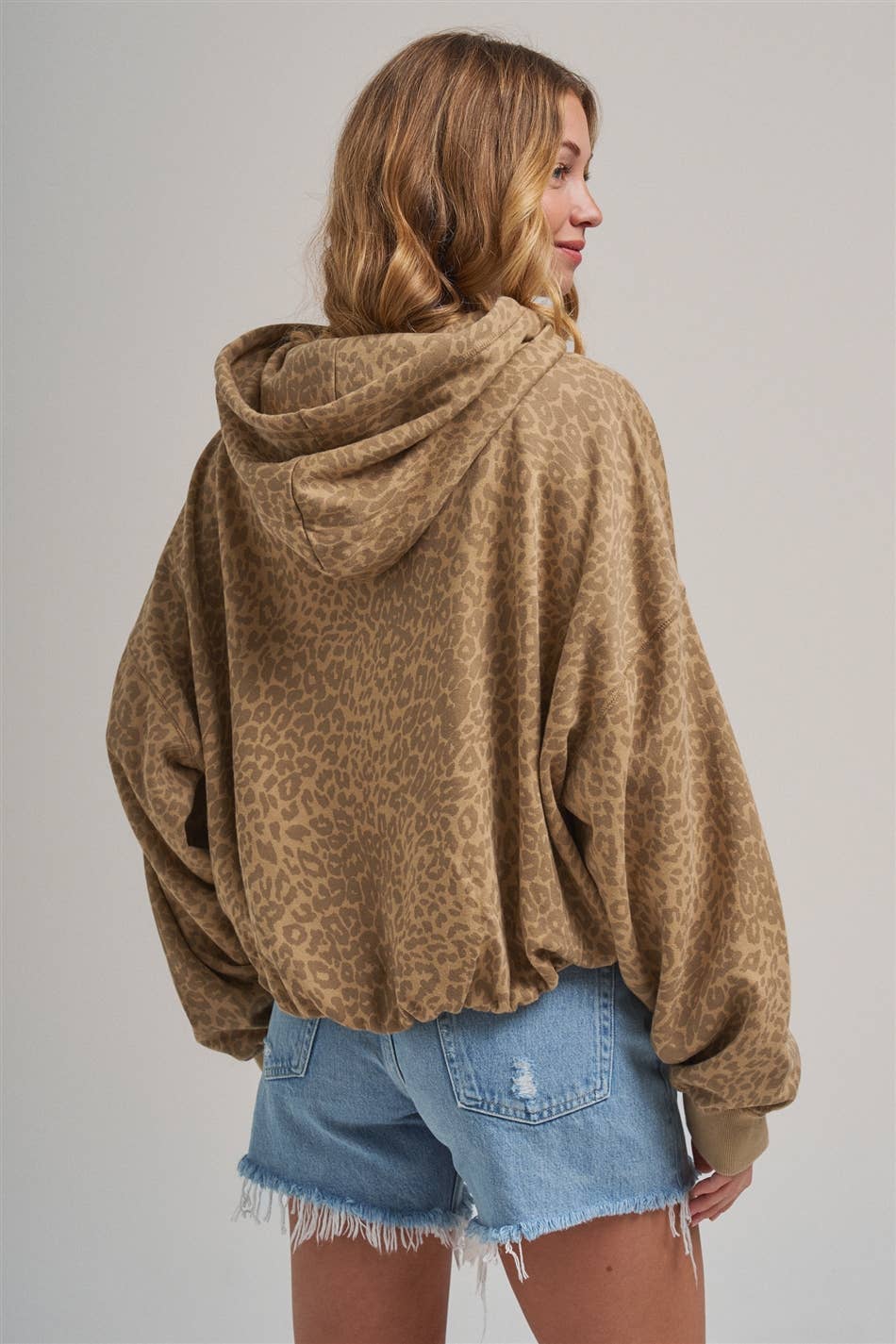 LOOSE FIT LEOPARD HOODIE